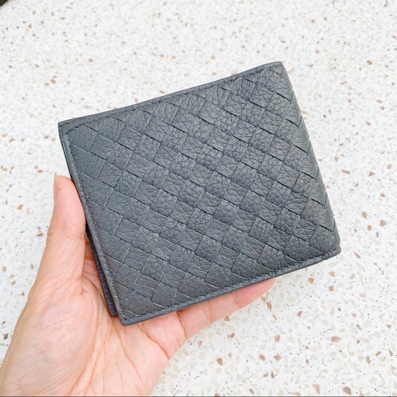 NWT Bottega Veneta Intriciato Leather BifoldWallet​ - Picture 2 of 7